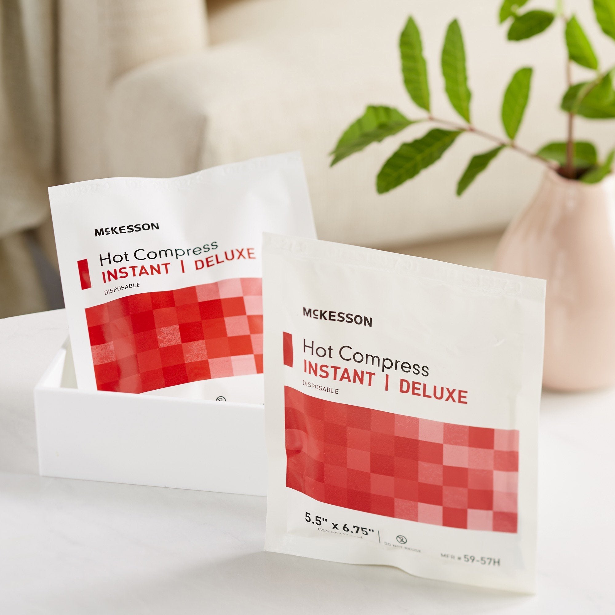 McKesson Deluxe Instant Hot Pack, 5½ x 6¾ Inch 59-57H
