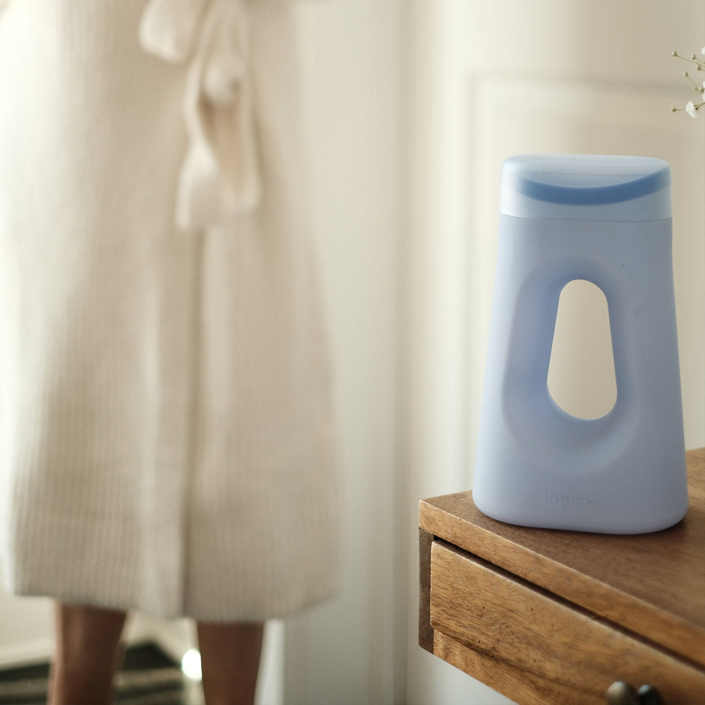 The Loona Female Urinal, Loona Blue BLOPUBSF001B