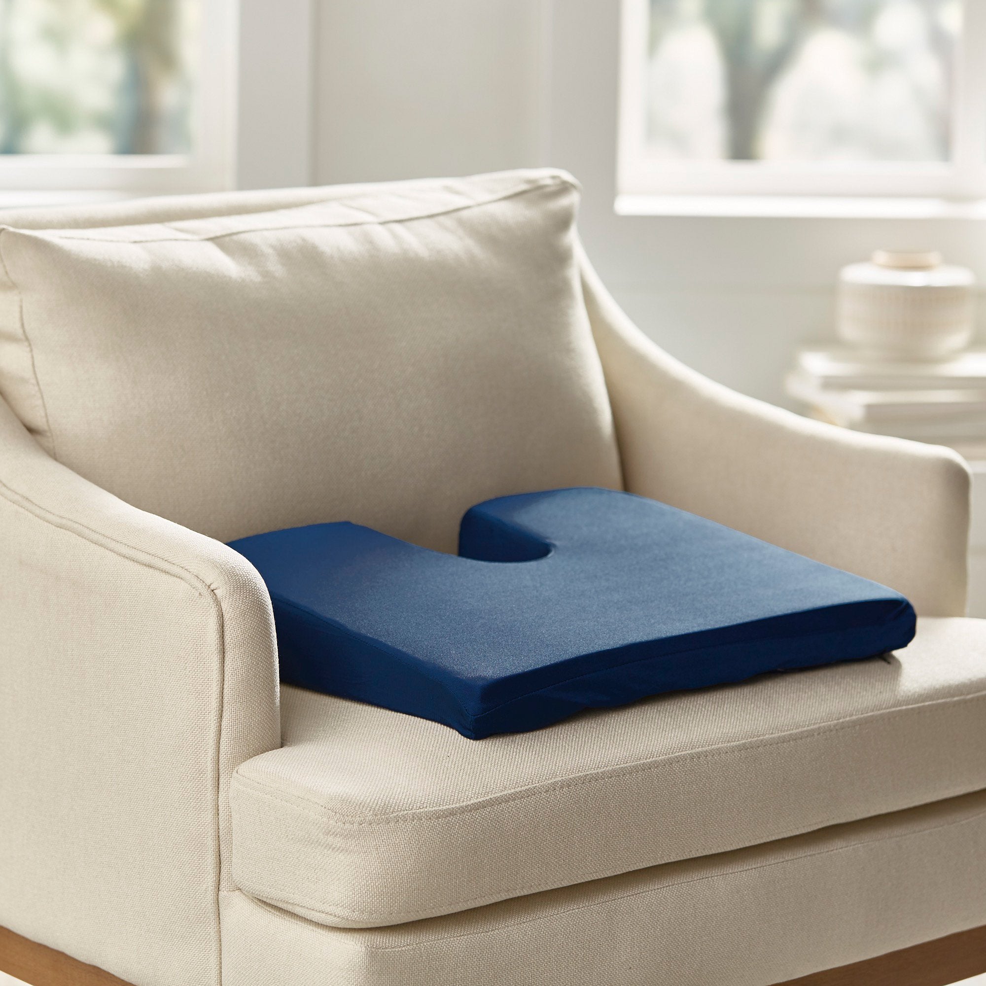 McKesson Compressed Coccyx Cushion, 18 x 14 x 3 Inch 146-RTL1491COM