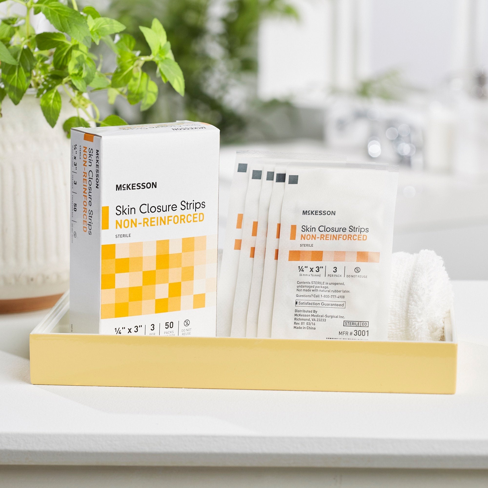 McKesson Non-Reinforced Skin Closure Strip, 1/4 x 3 Inch 3001