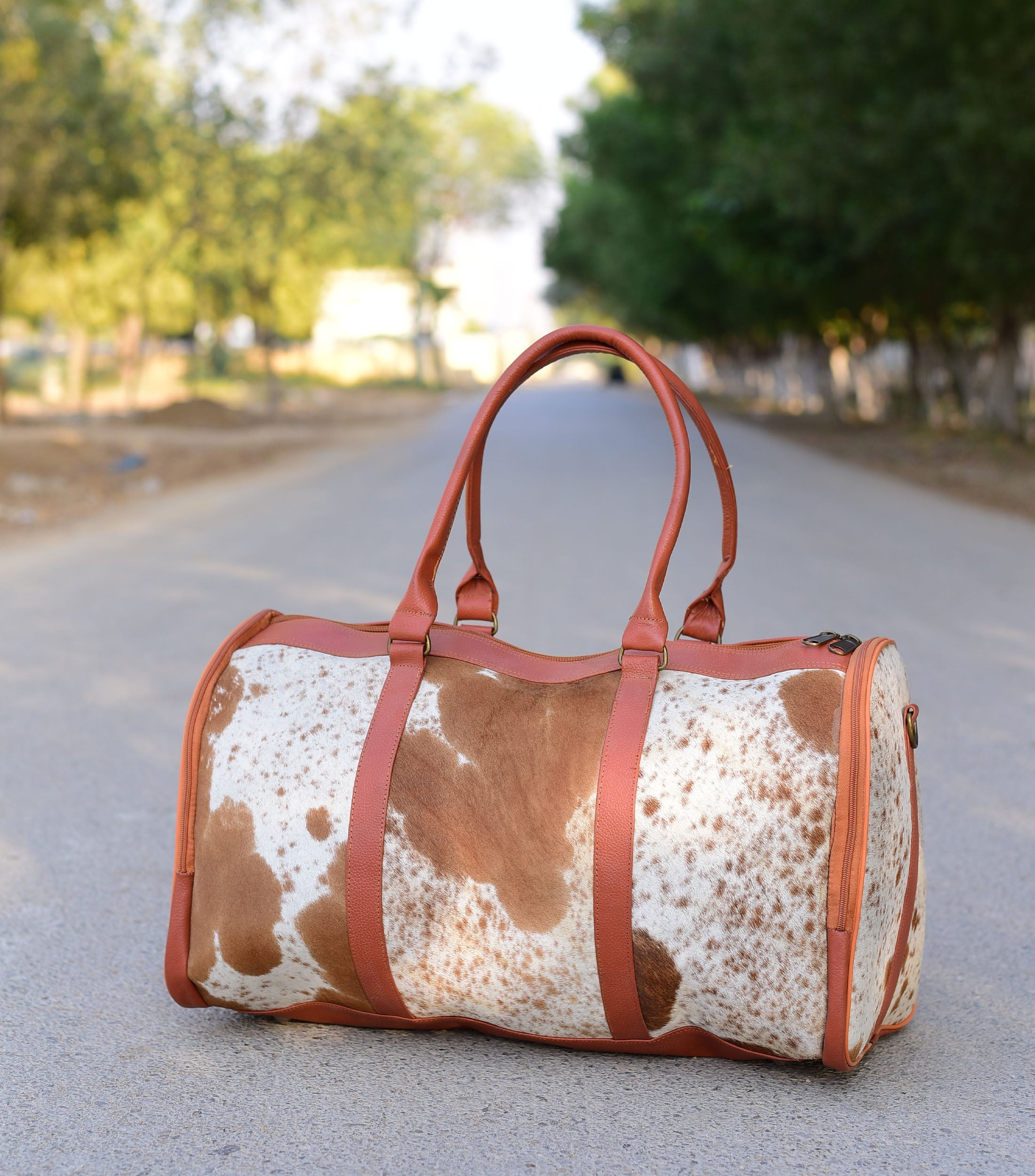 Pony Skin Bag: Handmade Cow Hide Leather, Stylish & Durable Tote for Everyday Use - Perfect Gift for Her