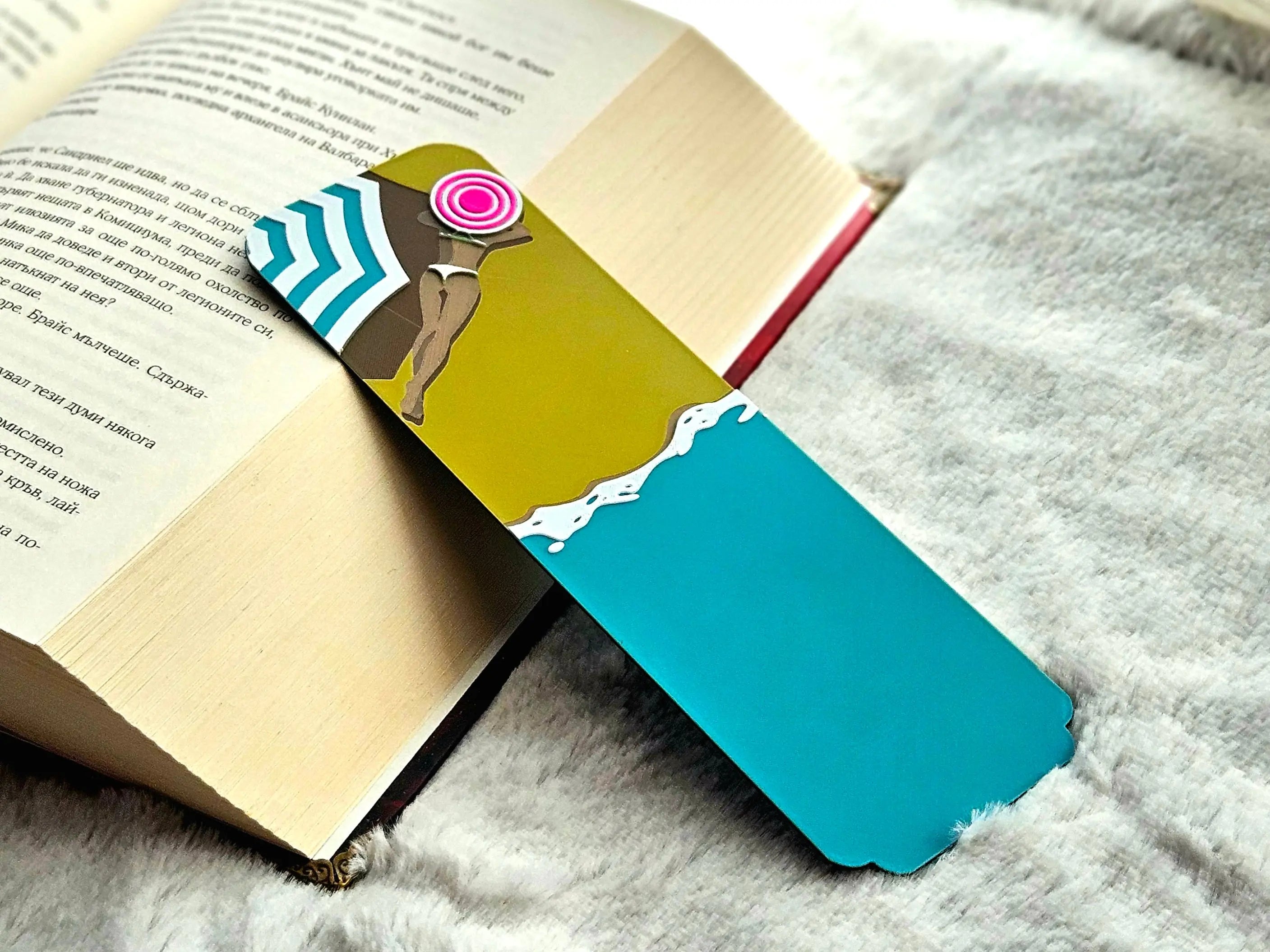 Seaside Siesta Bookmark – Beach Umbrella Ocean Summer Bookmark