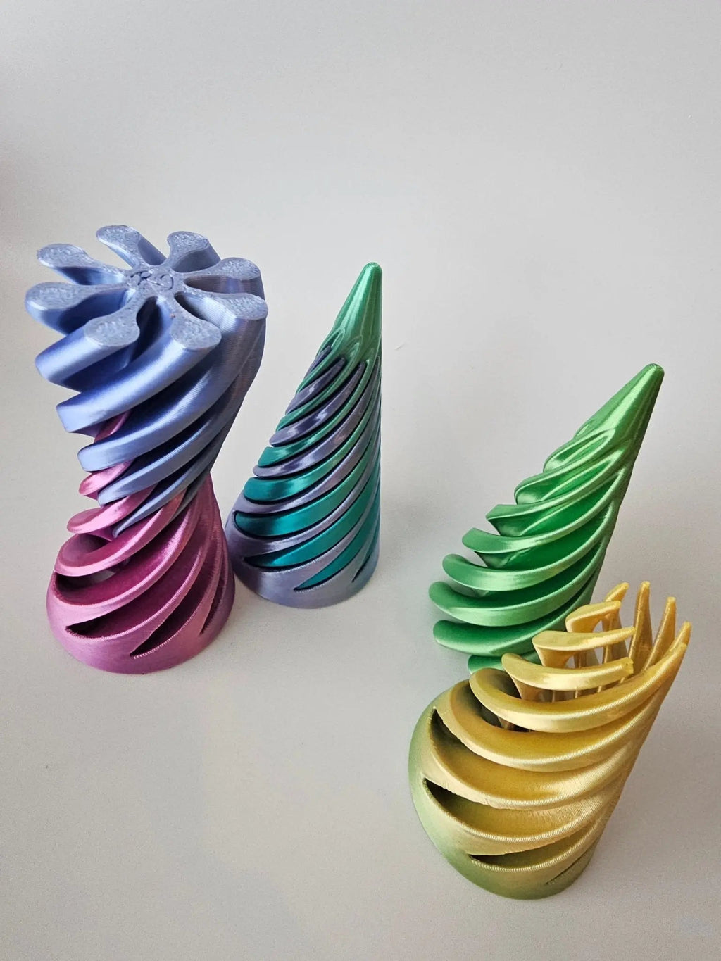 Swirl Cone Fidget Wholesale – 25-Pack Twisting Spiral Desk Fidgets | Bulk Classroom Sensory Toys